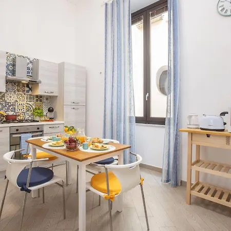 شقة Cosy House Under The Arches In Old Town