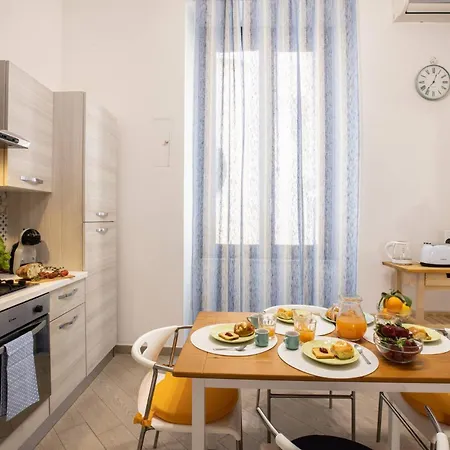 Appartement Cosy House Under The Arches In Old Town Sorrente